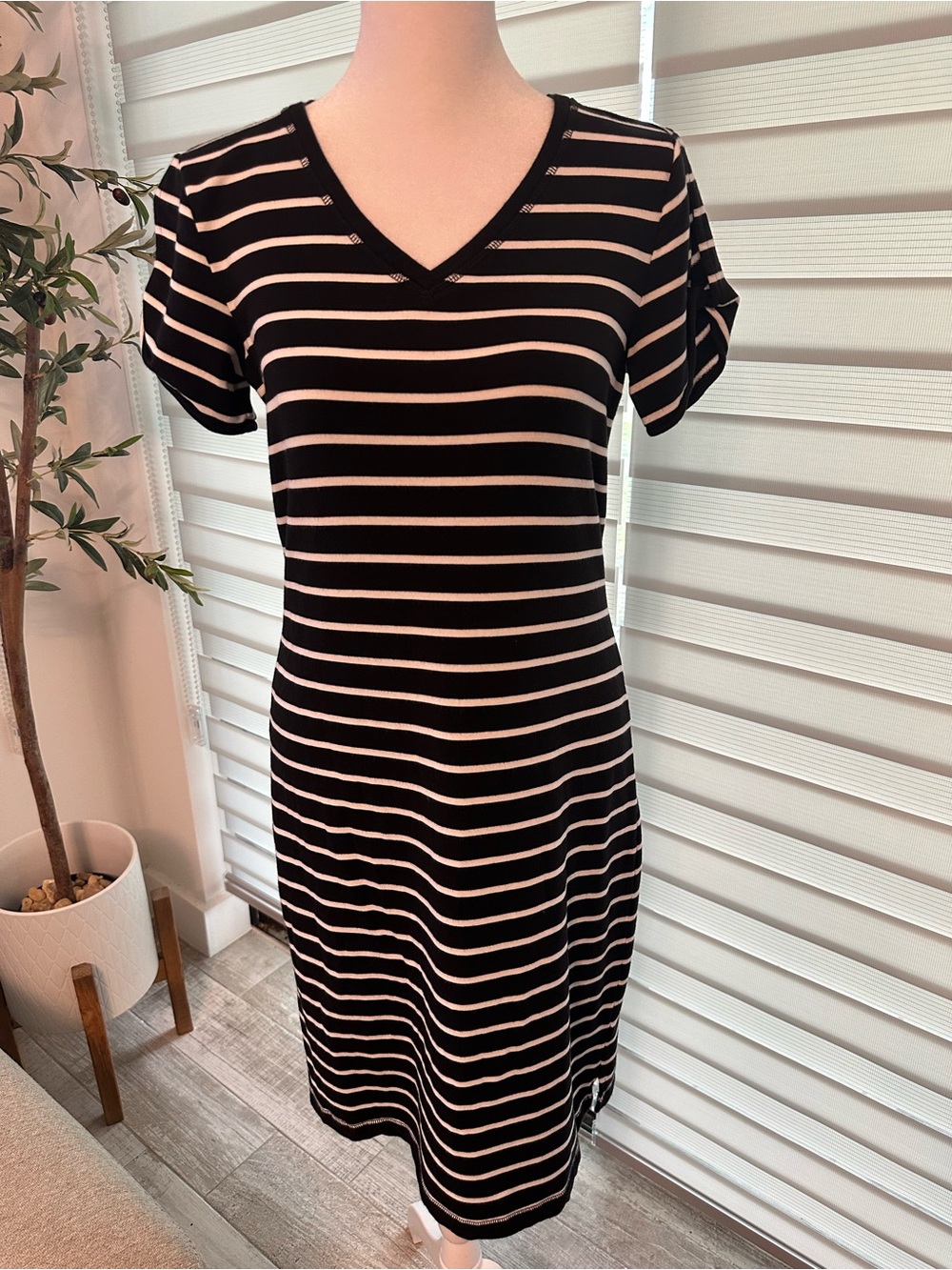 T by Talbots Striped Knit V-Neck T-Shirt Dress Size XS